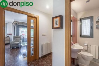 Casa adosada en venta en Zona Poniente en Armilla