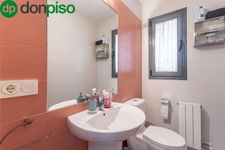 Casa adosada en venta en Zona Poniente en Armilla