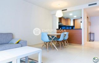 Piso en venta en Port Esportiu - Puig Rom - Canyelles en Roses