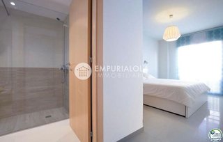 Piso en venta en Port Esportiu - Puig Rom - Canyelles en Roses