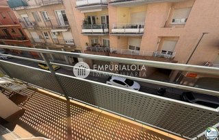 Piso en venta en Port Esportiu - Puig Rom - Canyelles en Roses