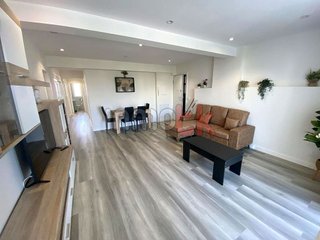 Piso en alquiler en Os Mallos - San Cristóbal en Coruña (A)