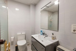 Chalet en venta en Zubia (La)