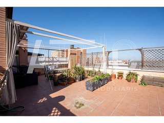 Piso en venta en Centre en Sabadell
