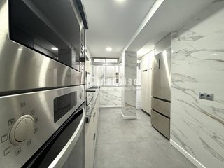 Piso en venta en La Luz - El Torcal en Málaga