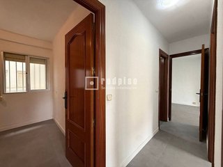 Piso en venta en La Luz - El Torcal en Málaga