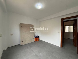 Piso en venta en La Luz - El Torcal en Málaga
