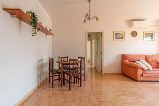 Piso en venta en San Luis en Almería