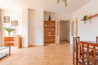 Piso en venta en San Luis en Almería