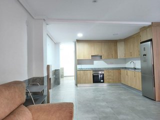 Piso en venta en Carrús Est - Camí dels Magros en Elche