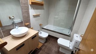Piso en venta en Ares