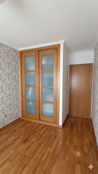 Piso en venta en Ares