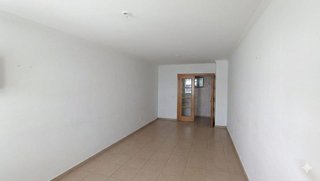 Piso en venta en Ares