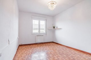 Piso en venta en El Llano en Gijón