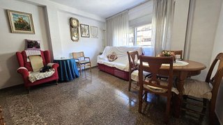 Piso en venta en Campoamor en Alicante