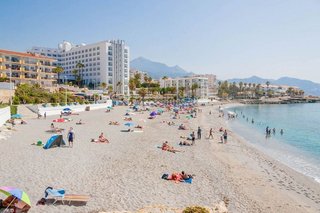 Piso en venta en Chaparil - Torrecilla en Nerja
