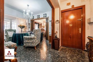 Piso en venta en Centro - Sagrario en Granada