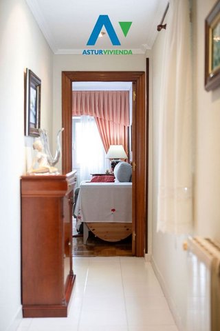 Piso en venta en Milán - Pumarín - Teatinos en Oviedo