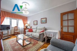 Piso en venta en Milán - Pumarín - Teatinos en Oviedo