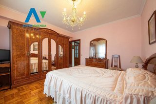 Piso en venta en Milán - Pumarín - Teatinos en Oviedo