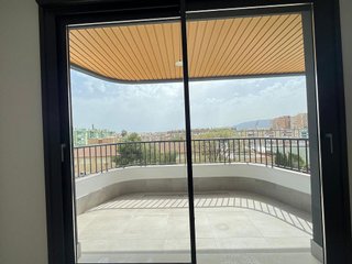 Piso en venta en Parque Mediterráneo - Santa Paula en Málaga