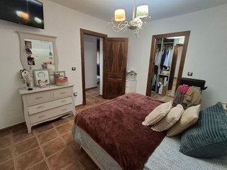Casa pareada en venta en Ubrique