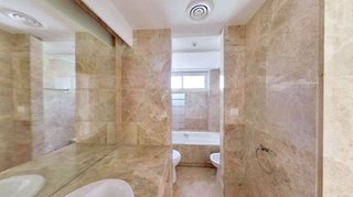 Casa adosada en venta en Los Naranjos - Las Brisas en Marbella