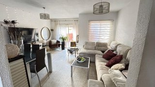 Casa adosada en venta en San García en Algeciras