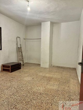 Casa adosada en venta en Zona de Cueva de Menga en Antequera