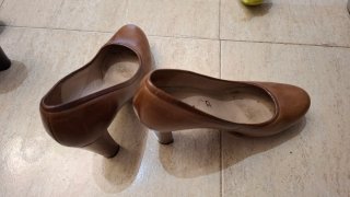 Zapatos de tacón Unisa marrones