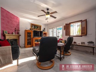 Casa adosada en venta en Centro en Vélez-Málaga