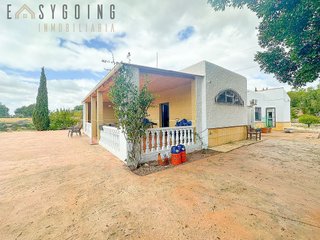 Chalet en venta en Crevillent