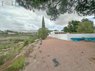 Chalet en venta en Crevillent