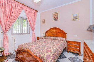 Chalet en venta en Zubia (La)