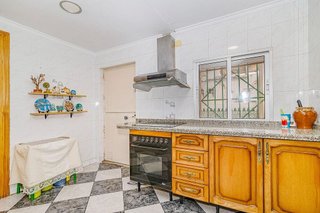 Chalet en venta en Zubia (La)