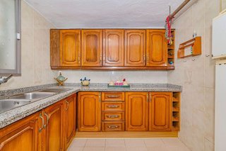 Chalet en venta en Zubia (La)