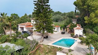 Chalet en venta en Coín