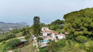 Chalet en venta en Coín