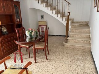 Casa en venta en Zona de Cueva de Menga en Antequera