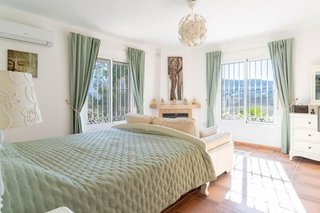 Chalet en venta en Coín