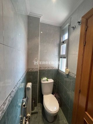 Casa adosada en venta en Portillejo - Valdegastea en Logroño