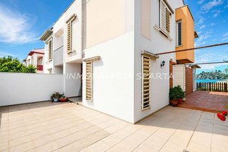 Casa pareada en venta en Umbrete