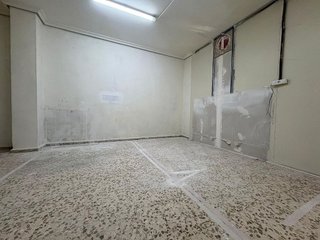 Local comercial en alquiler en La Granja-La Colina-Los Pastores en Algeciras
