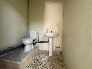 Local comercial en alquiler en La Granja-La Colina-Los Pastores en Algeciras