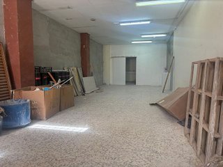 Local comercial en alquiler en La Granja-La Colina-Los Pastores en Algeciras