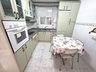 Piso en venta en El Bajondillo en Torremolinos