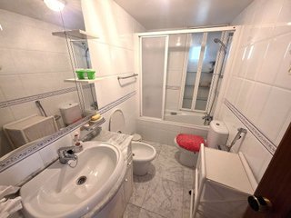 Piso en venta en El Bajondillo en Torremolinos