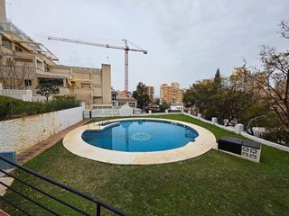 Piso en venta en El Bajondillo en Torremolinos