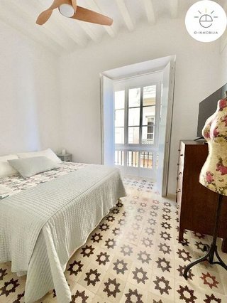 Piso en venta en Centro Histórico - Plaza España en Cádiz