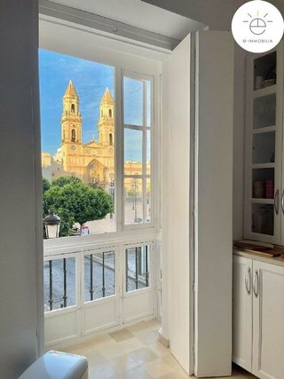 Piso en venta en Centro Histórico - Plaza España en Cádiz